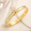 Nuevo diseñador Love Bangle Acero inoxidable Non Fade Gift Bracelet 18K chapado en oro Joyería de alta calidad 2023 Wedding Party Designer Bracelet Wholesale