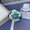Pierścionki ślubne Pierścionki ślubne Prawdziwy 5ct zielony pierścionek mężczyzn 925 Srebrny Piękny substytut Diamond Firecolour może przejść certyfikat testowy GRA Z230710
