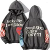 Erkek Hoodies Unisex Koyu Gri Kapşonlu Sweatshirt Graffiti Mektubu Şanslı beni görüyorum Baskı Hayaletler Modeli Hip Hop Külotu Üstü Erkek Kadınlar için