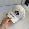 Ball Caps designer New B family duck tongue hat graffiti embroidery small broken edge baseball cap fashion versatile leisure couple Sun Visor Hat men and women BU8X