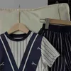 Roupas de grife para meninos Fato de treino de verão para meninas Conjuntos de camisas e shorts casuais Conjuntos de roupas infantis de luxo Roupas de treino para crianças