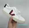 Diseñador de zapatos casuales para mujer para hombre zapatos de tablero tipos de cómodas zapatillas de deporte para parejas de cuero de vaca