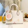 Onthego Bag Tote Bag Borsa del progettista Onthego PM Strap Luxury Women Fashion Borse a tracolla in rilievo Borse a tracolla