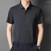 Camisas casuais masculinas roupas sem vestígios 2023 verão vestido liso sedoso masculino sólido negócios formal manga curta