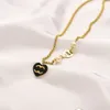 Designer c Necklace 18 Gold Plated Heart Pendant 2023 Love Jewelry Charming Girls Luxury Steel Wedding Travel Wholesale