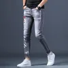 Jeans da uomo di alta qualità da uomo alla caviglia stampe pantaloni in denim slim fit sexy casual street fashion pantaloni grigi; 230707