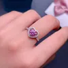 Küme halkaları kalp tarzı pembe moissanite yüzüğü 925 STERLING Gümüş 1CT Elmas Kadınlar İçin Tüm Beden Düğün Partisi Aşk İyi Hediye