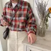 Vrouwen Blouses Johnature Vrouwen Plaid Shirts Koreaanse Stijl 2023 Herfst Zakken Lange Mouwen Vintage Doeken Harajuku Button Shirt