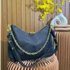 Designers Väska Axelväska Kedja Tygväska Lyx Kvinnor Crossbody Flower Högkvalitativ underarmsväska Moon bag Embossing Läder Handväska Handväska Plånbok Hobo Ryggsäck