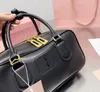 Luxury High Quality Designer Bag Lightweight cute Makeup Bag Travel Bag Vintage Classic Large capacity handbag