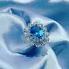 Jóias Alianças de Casamento Moda Feminina Simulação Mar Azul Topázio Pedra zircão Diamante Platina ouro branco Anel Namorada Festa Jóias Presente de Aniversário