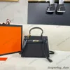 Luksusowa torba designerska torba wysokiej jakości płótno zaklęcie skórzana torebka minimalistyczny styl odpinany pasek na ramię torba crossbody kobieta torba na ramię torebka 230708