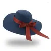 Hattar med bred brätt för kvinnor Sommar Halm Solhatt Stor 11 cm Lyx bowknot Solid Svart Vit Kupol Rund Top Strandkeps Kvinna Chapeau Femme