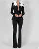 Blanc noir femmes pantalons costumes sur mesure Blazer avec grand arc femme célébrité spectacle porter bal 2 pièces