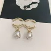 Kvinnors varumärkesbrev Ccity Designer örhängen av hög kvalitet Hoop Gold Earring Luxury Jewelry Woman Accessories 77834