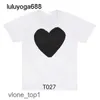 Märke 23SS Mens T-shirts Summer CDGS Play T Shirt Commes Short Sleeve Fashion Designer des Badge Garcons broderi Heart Womens M 9776