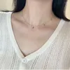 Chaînes défilé collier pour femmes français Vintage élégant Niche Design eau Zircon Simple lumière luxe clavicule bijoux