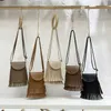 2022 Design Sense Koreansk mjukt läder Tofs Bucket Bag med Litchi-mönster Fashion Fried Street Mångsidig Skew Straddle Small Bag 230708