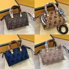 lady Evening Bags nuove borse borsa a tracolla Borsa da donna mini designer classica lettera modello donna Fashion cross body con sciarpa di seta