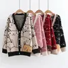 Tröjor Haruku Kawaii Cartoon V Neck Cardigan Women Y2k Cat Vintage Sticked tröja Kvinna Retro Fashion Long Sleeve Knitwear Coat