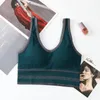 Roupa de ioga Sutiãs femininos com listras prateadas e brilhantes para mulheres Top esportivo sem costas em forma de U à prova de choque Sutiã de corrida colete sexy com decote em V Push Up Bralette