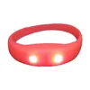 Pulseiras de silicone LED que brilham no escuro Pulseira lembrancinha de festa Halloween Natal Crianças Adulto Brinquedos de LED