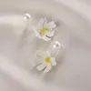 Boucles D'oreilles Pendantes De Mode Fleur Goutte Pour Les Femmes Élégante Perle Marguerite Filles Blanc Bijoux Aretes De Mujer Pendientes