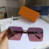 Fashion Lou top cool sunglasses New Large Frame Sunglasses Same Style Glasses Mesh Red Square Trimmed Frameless with original box