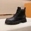 Klassiska kalvskinn Martin Boots Herr Chelsea Boots Lyxiga High Top Mode Gummi Halkfri yttersula Stövletter Original Box storlek 38-45