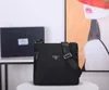 10A Designer da mais alta qualidade Mens Black Shoulder bag Crossbody Shoulder Bags Nylon Messenger Bag 2 peças Estilo Casual com Bolsa Pequena