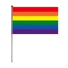 Drapeaux de bannière Xvggdg 100pcs 14 * 21cm Drapeau de la main personnalisé Geminbowl Drapeau de la main arc-en-ciel Main Waving Gay Pride Drapeau de la fierté bisexuelle 230707