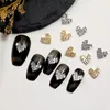 Décorations d'art d'ongle accessoires d'amour pleins de pâte de cristal Ultra Flash de Zircon en forme de coeur de diamant
