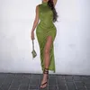 Casual Dresses Women's High Slit Dress 2023 Summer Round Neck Sleeveless Solid Fashion Sexy Tight Mid Length Party Club