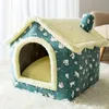 Dessin animé Four Seasons Universal Pet House Cat Bed Winter Warme