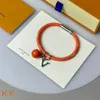 Bracelet de luxe Bracelet en cuir pour femme Suspendu Fruit Lettre Sculpture Pulsera Bracelet Designer Bijoux Summer Collection Festival Bijoux