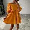 Robes décontractées femmes lâche couleur unie col carré manches bouffantes cinq quarts pour les femmes robe courte t-shirt