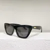 Modische Top-BB-Sonnenbrille, Buchstabe B, neue B-Platte, Katzenaugen-Sonnenbrille, Netzrot, gleiches Gesicht, kleine Sonnenbrille BV1121 mit Originalverpackung