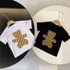 Klasyczne markowe ubrania dla dzieci Projektant Tshirt dla dzieci Moda Cartoon Drukowanie Topy Letnia koszulka dziecięca z krótkim rękawem na co dzień
