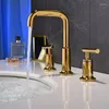 Badrumsdiskbänkar Lyxiga guld- eller rosémässingsblandare 2 handtag 3 hål tvättställsblandare Design kallvatten