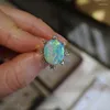 Cluster ringen in prachtige originele kleurrijke opaal voor vrouwen mode geavanceerde zin bruiloft verloving zilveren fijne sieraden