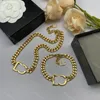 Collana di design di lusso Ciondolo Chians Collane Catena a maglie cubane da uomo Set di gioielli in oro Bracciale d'amore placcato in acciaio inossidabile per le donne G Bracciali Matrimonio