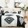寝具セットチェック柄の幾何学的な要素黒と白のセットキングサイズ現代アート布団カバー北欧ベッドホーム寝室