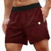 2023 Мужская йога спортивная фитнес -фитнеска быстро сухую сухой лулюмеры мужские мужские сексуальные шорты с твердым цветом повседневной бегом Lulu Quarter Pant Lulusr