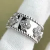 designer Anel de trevo de quatro folhas designer de joias charme feminino noivado alianças de casamento anel de moissanite de luxo Ouro rosa Prata Titânio