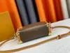 Dam M21741 sidobagagelåda clutch crossbodys väska Lyxpräglad Designer-tote handväskor kameraväska Herr M46358 Pochette-axelväskor i äkta läder