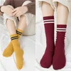 Calcetines de mujer japoneses sueltos de secundaria para niñas Harajuku lindos colores sólidos tejidos de algodón a rayas Lolita Kawaii para