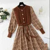 Abiti casual Elegante abito con stampa floreale patchwork lavorato a maglia Donna O-collo Autunno Inverno Fiocco Vintage A-line Velluto a coste Manica lunga Vestidos