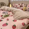 Bedding sets Simple Gird Set Strawberry Duvet Cover Flat Sheet Pillowcases Twin Single Queen Size Bed Linen Home Textile 230710