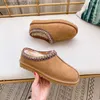 Tazz Tasman Terlik Kestane Kürk Slaytlar Koyun Dinini Disquee Koyun Derisi Klasik Katırlar Kadınlar Ultra Mini Platform Önyükleme Slip-On Ayakkabılar Süet Ren Geyiği Antilop Kahverengi T230710