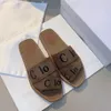 5A Designer Tofflor Sandaler Woody Flat Mules Slides canvas läder Lyxigt mode utomhus strand sandaler tofflor canvas tofflor kvinnor sommar träskor utomhus skor